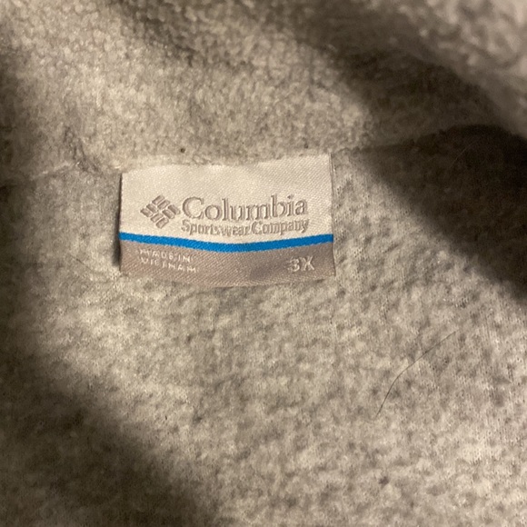 Columbia zip up sweater - Picture 3 of 3